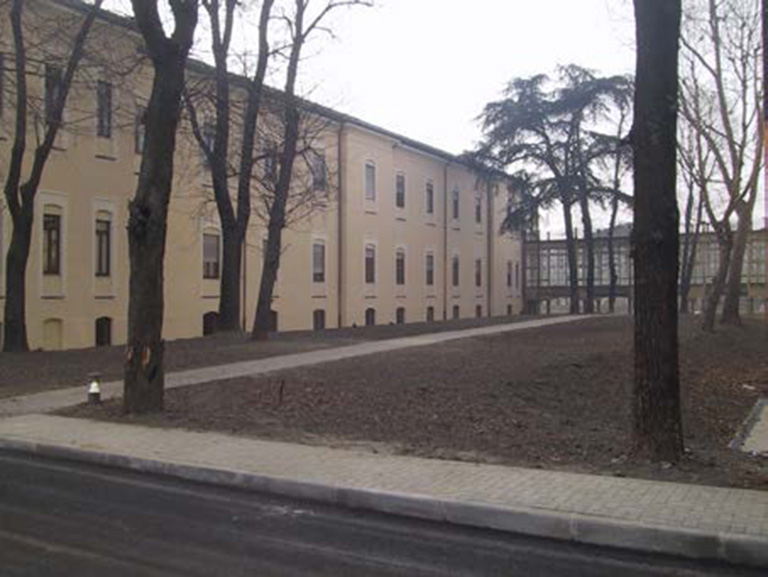 arcas_caserma_riberi_02